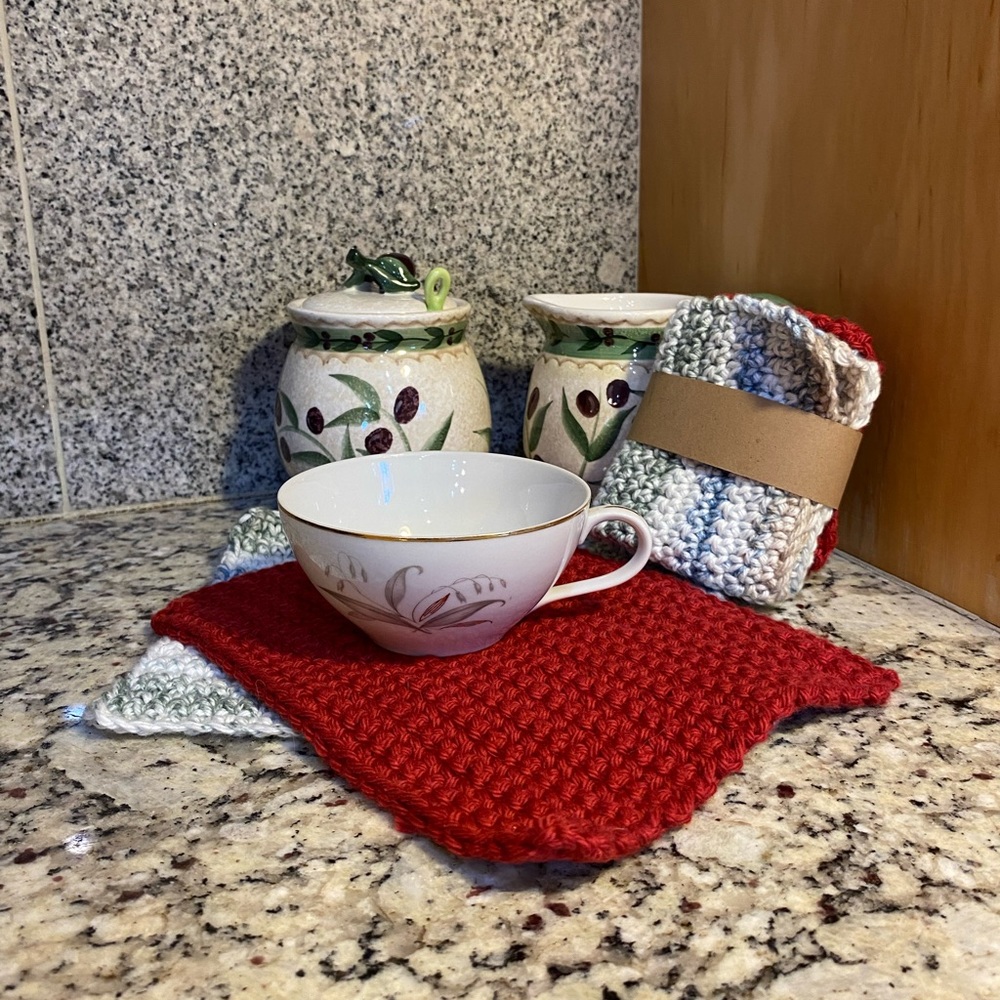 Dish Cloths / Hot Pads